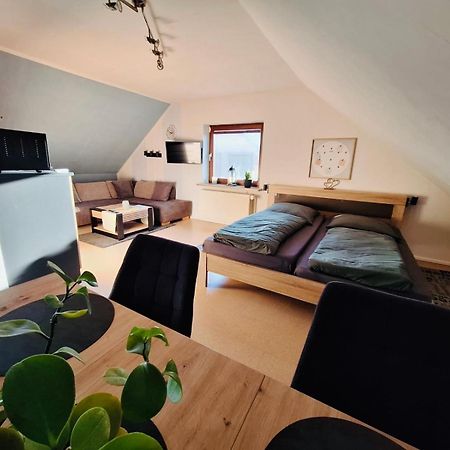 Grosse Ferienwohnung In Der Naehe Von Hamburg Horst  Exterior photo